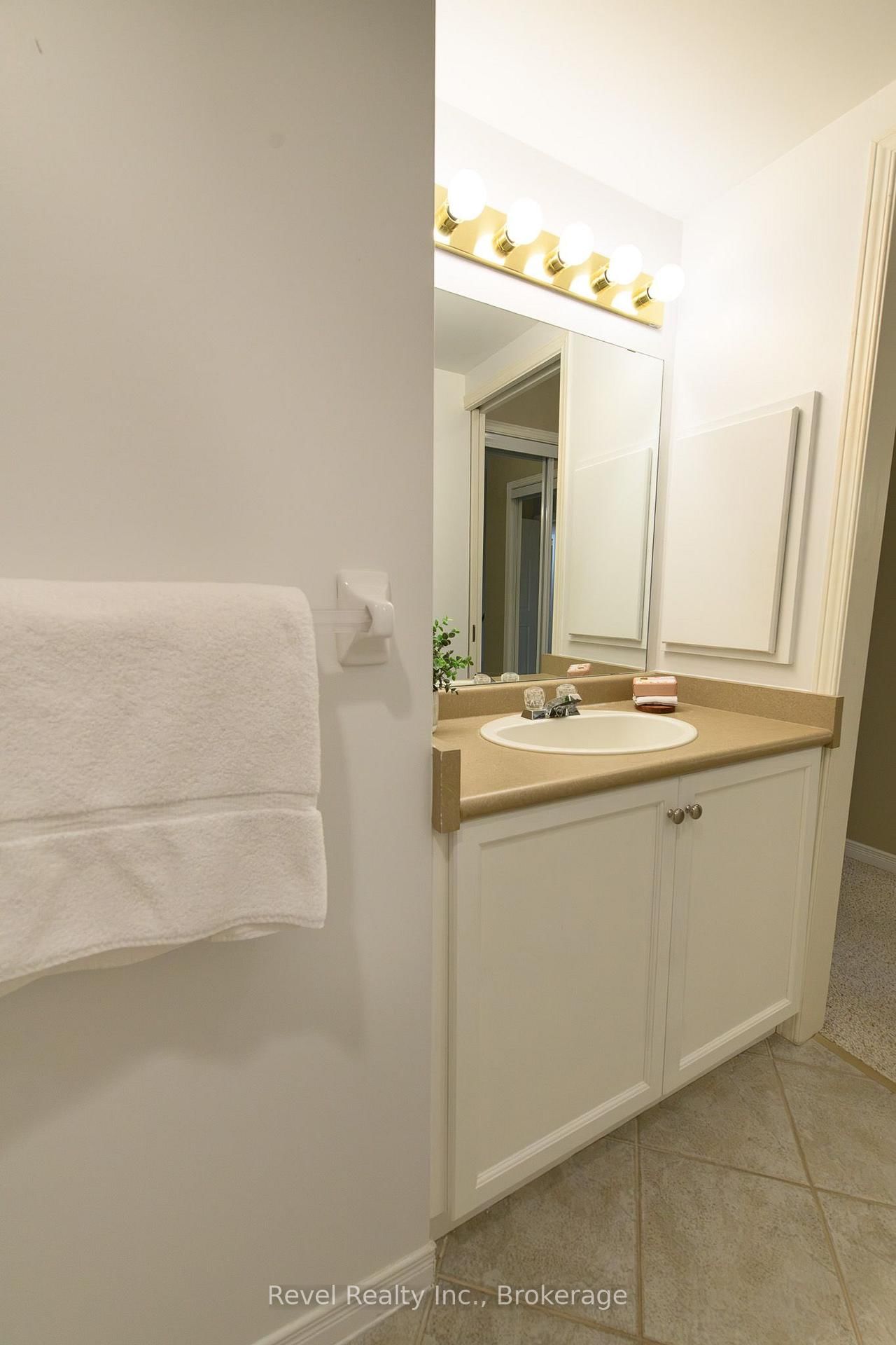 750 Johnston Park Avenue • #2006 • Collingwood, ON photo 11