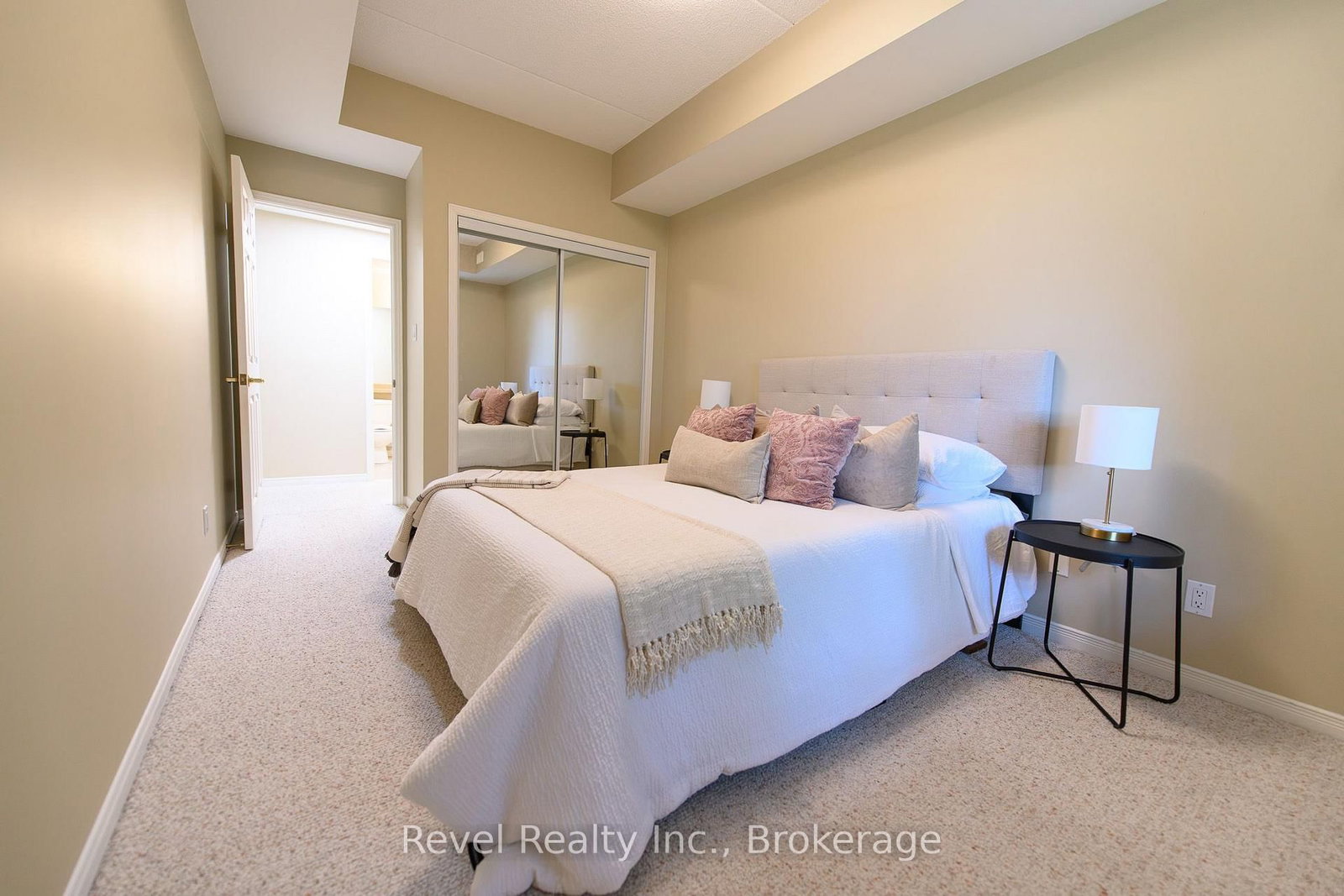 750 Johnston Park Avenue • #2006 • Collingwood, ON photo 8