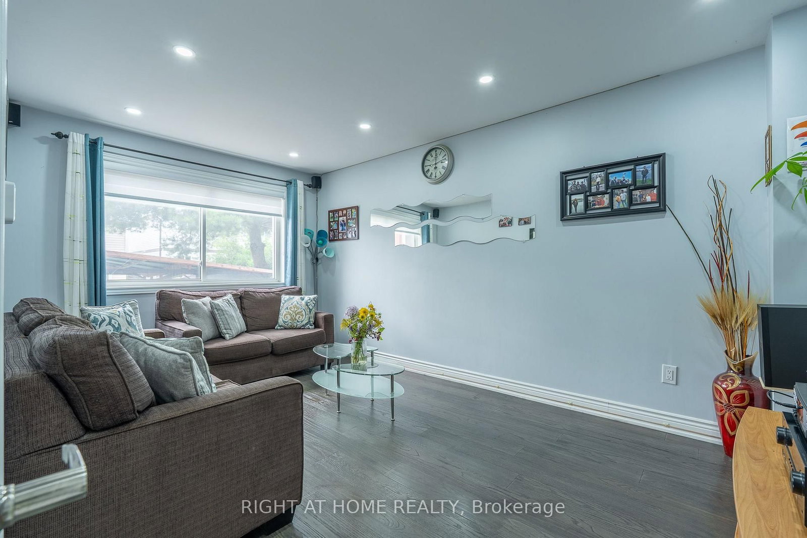 19 Cardinal Street • Barrie, ON photo 18