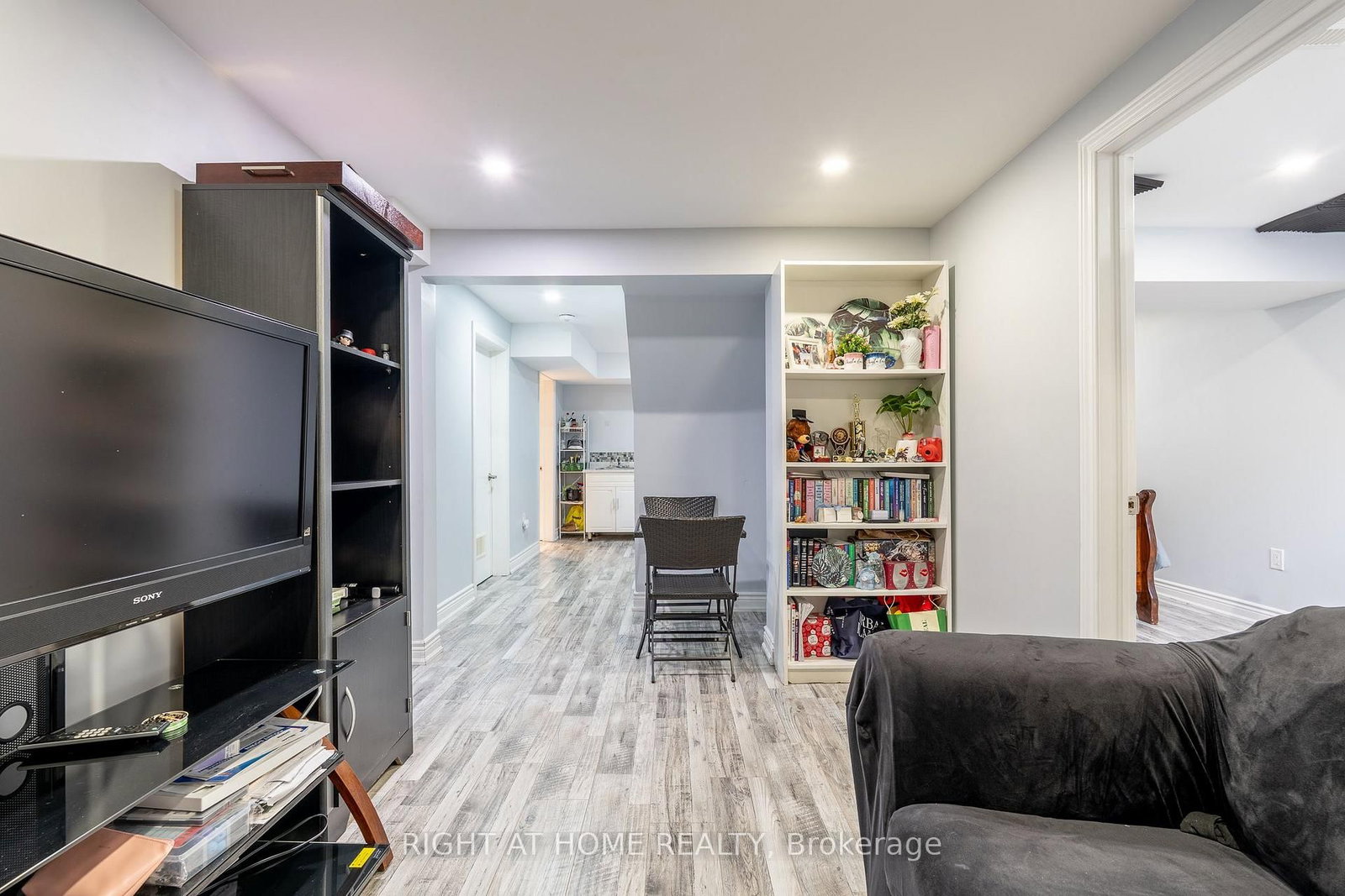 19 Cardinal Street • Barrie, ON photo 39