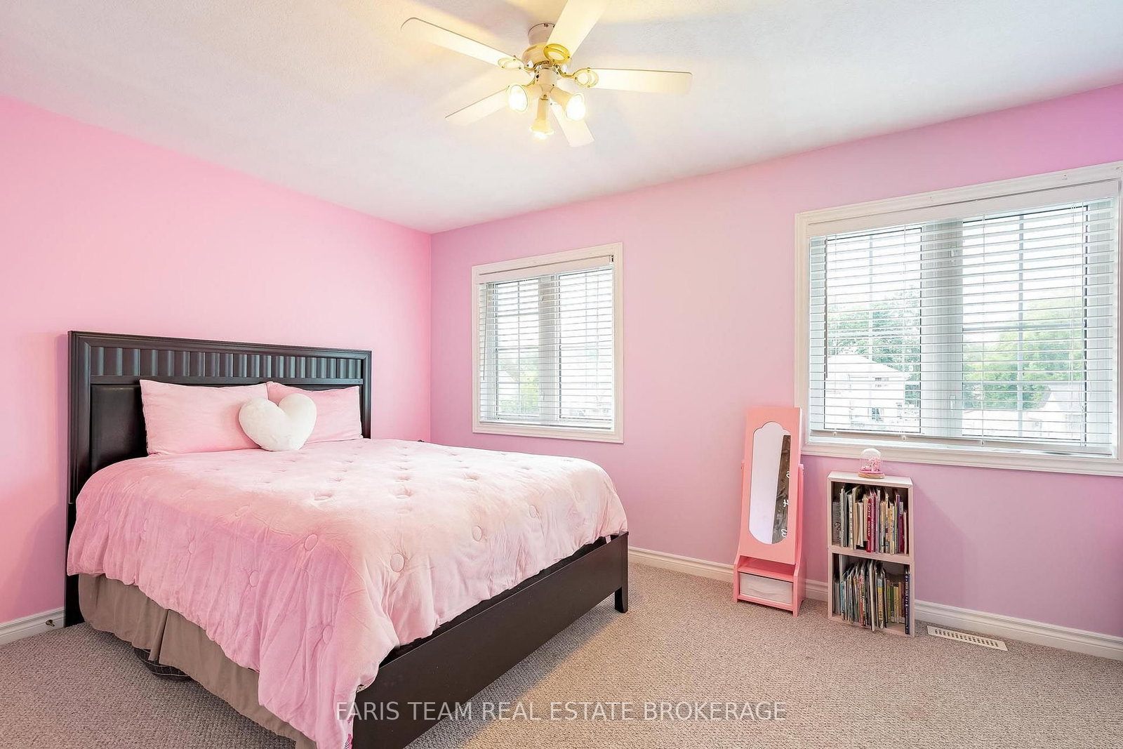 79 Sanford Street • Barrie, ON photo 18