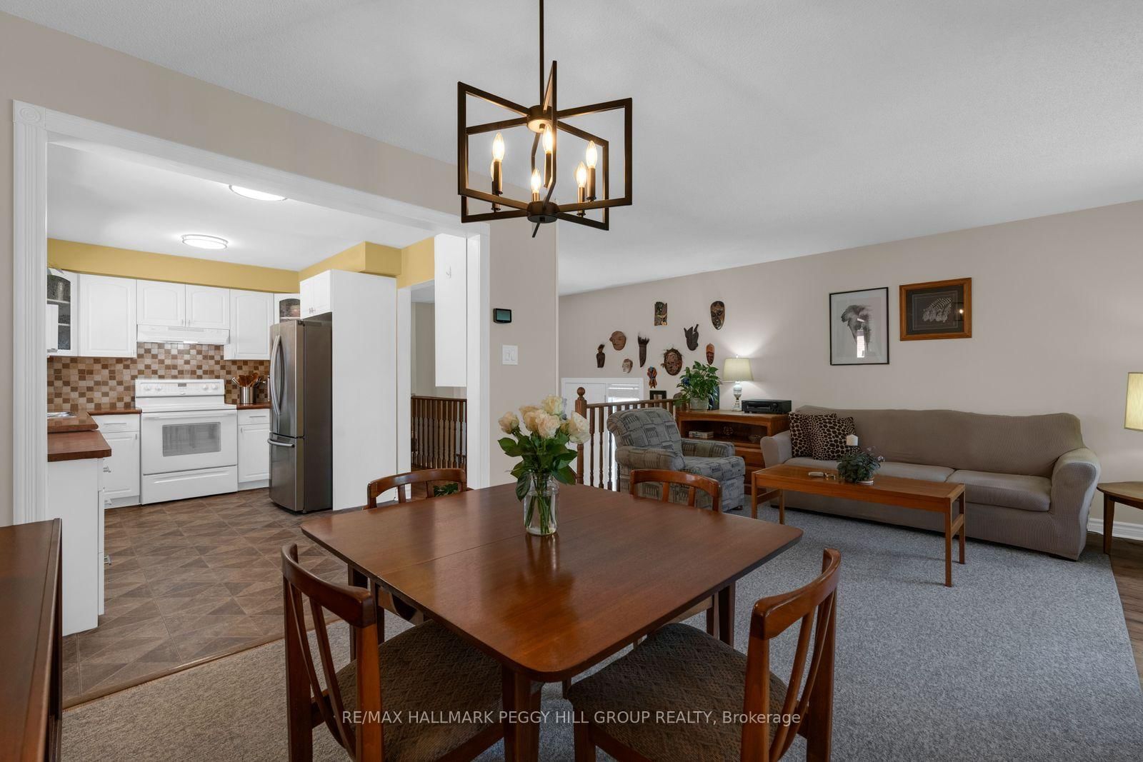 5 Barwick Drive • Barrie, ON photo 2