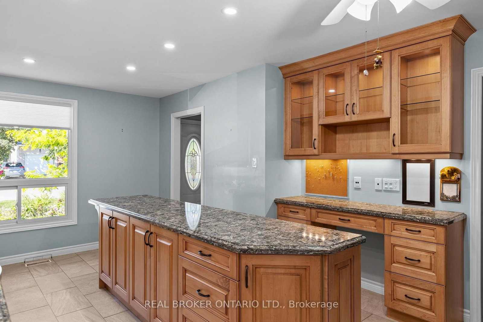 26 Carlton Street • Orillia, ON photo 12