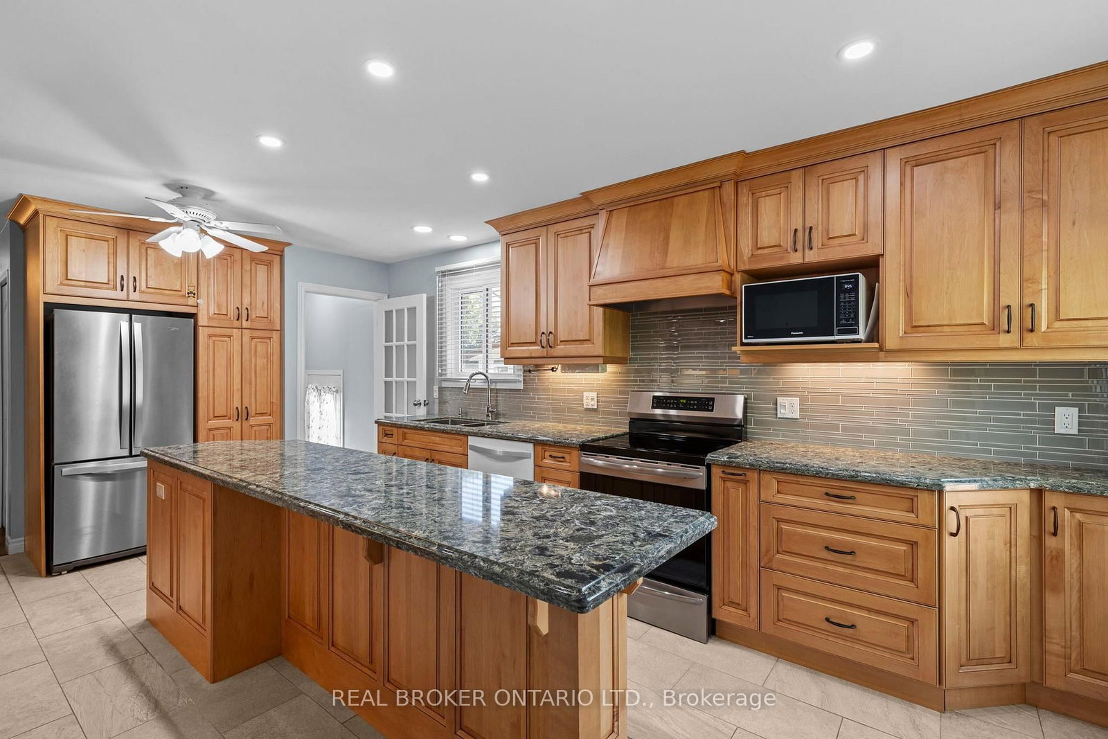 26 Carlton Street • Orillia, ON photo 14