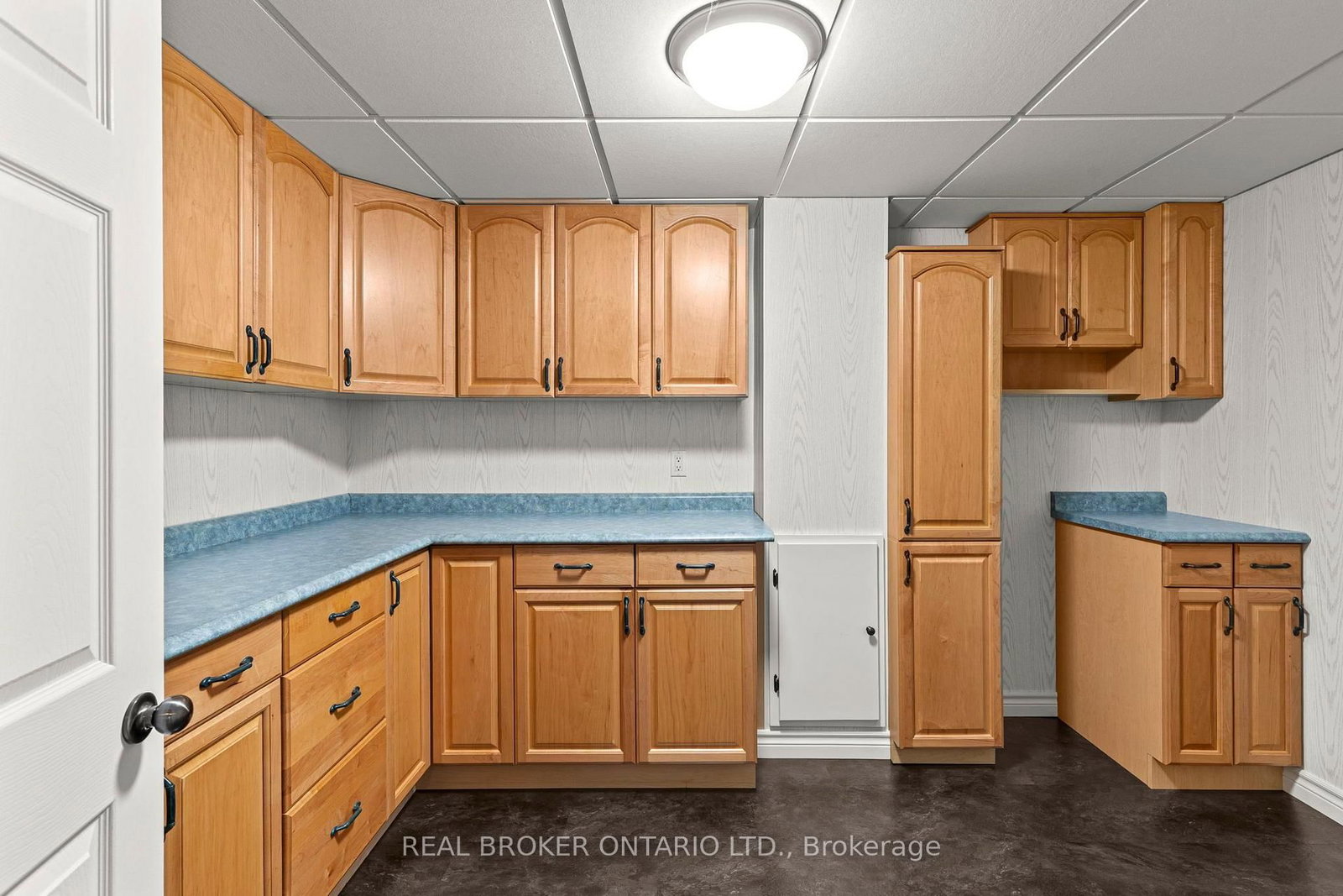 26 Carlton Street • Orillia, ON photo 28