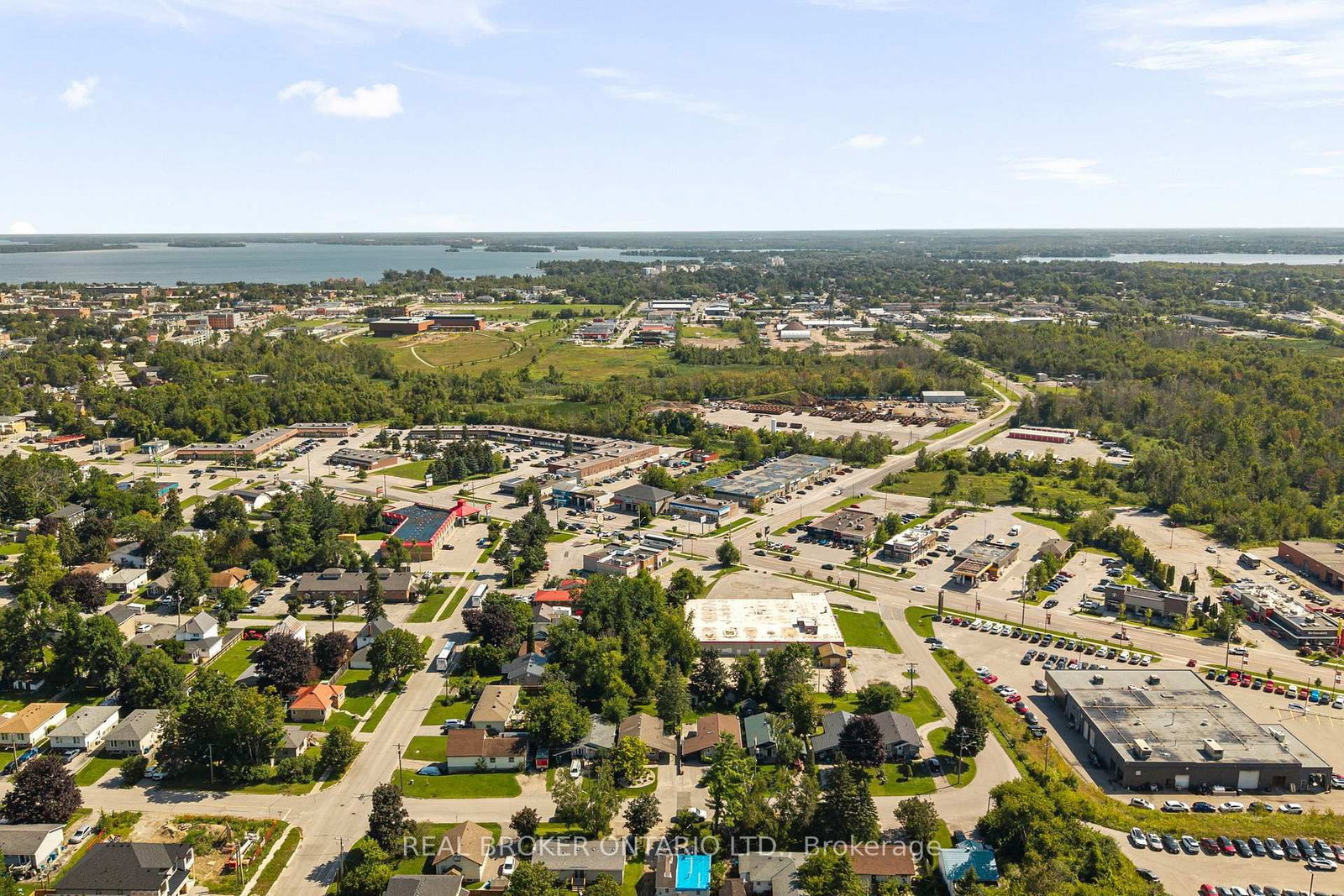 26 Carlton Street • Orillia, ON photo 48