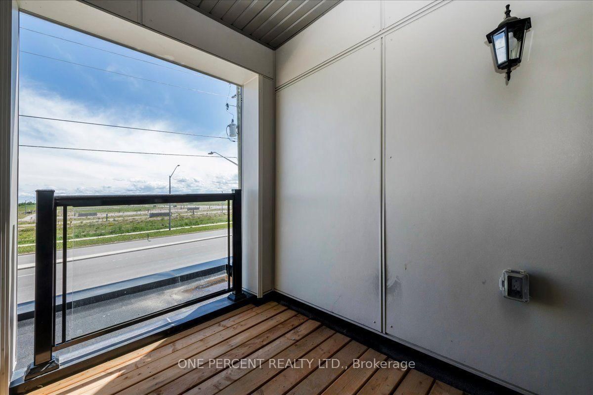 16 Pearen Lane • Barrie, ON photo 16