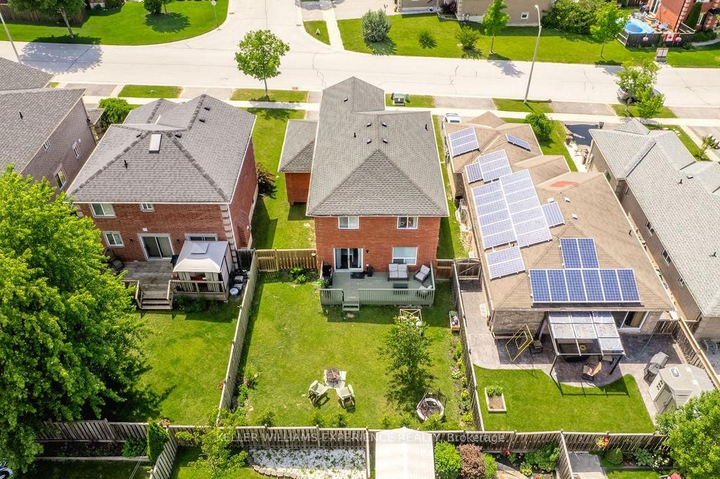 27 Michelle Drive • Barrie, ON photo 36