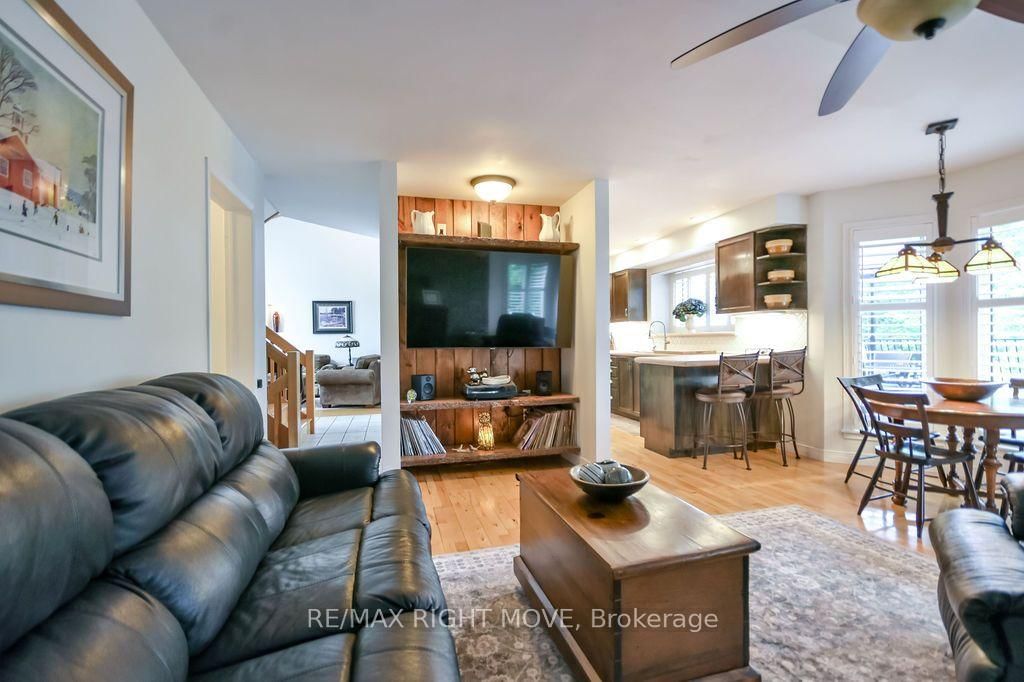 2640 WESTSHORE Crescent • Severn, ON photo 17