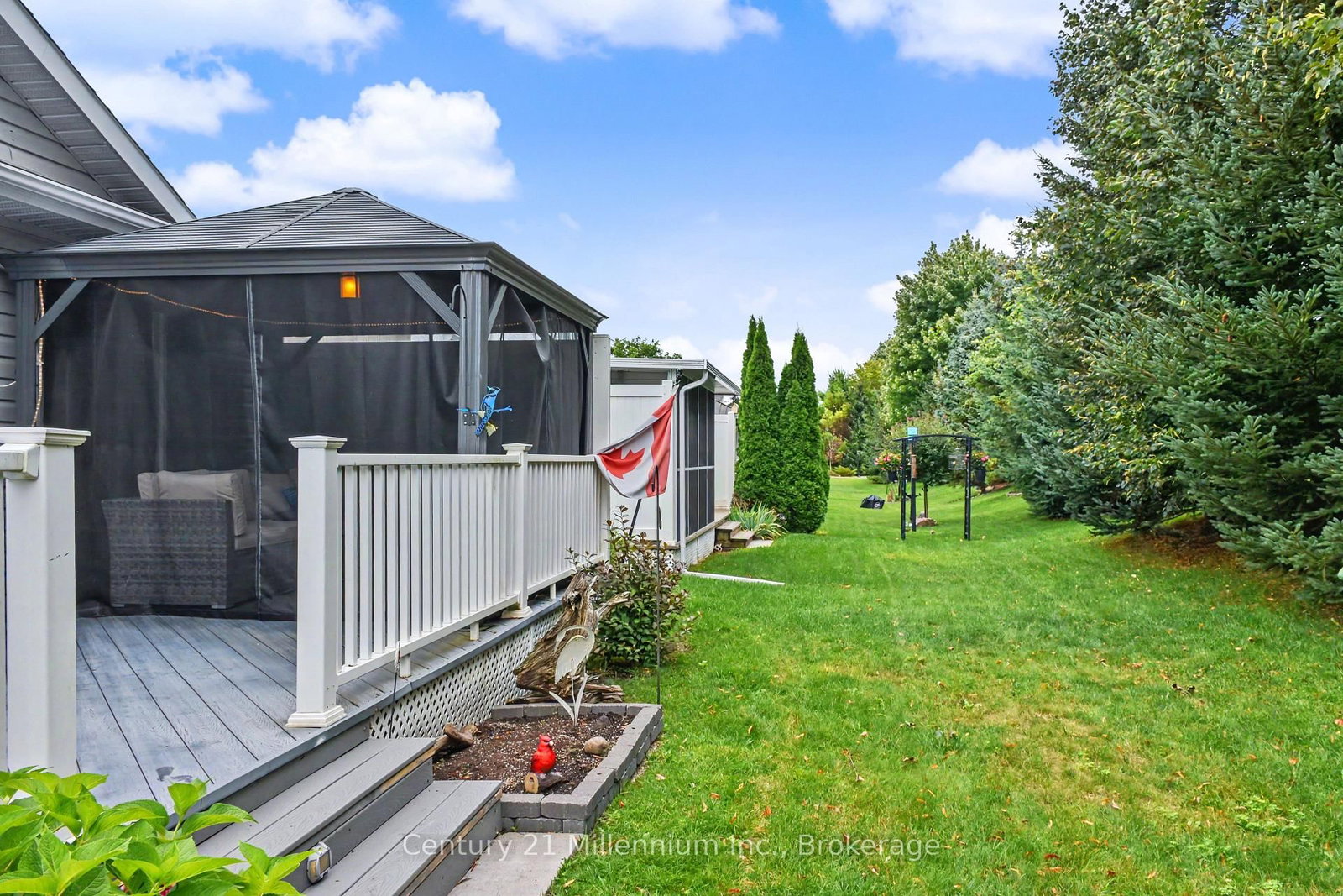 28 New York Avenue • Wasaga Beach, ON photo 24