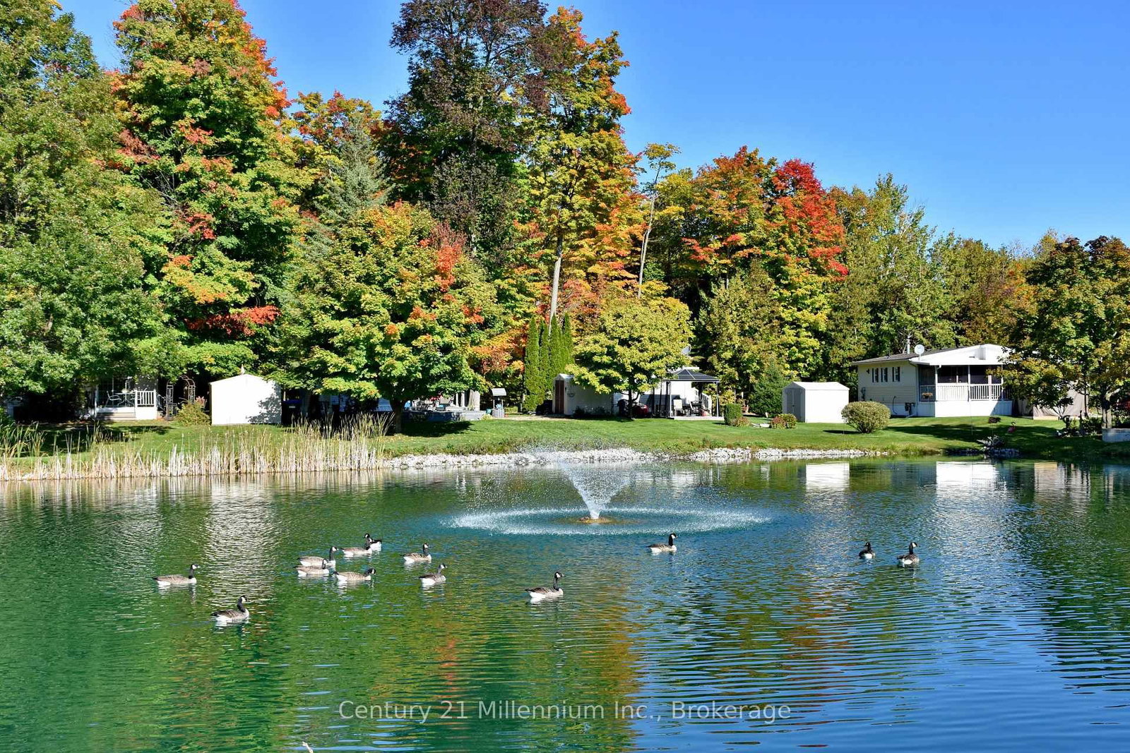 28 New York Avenue • Wasaga Beach, ON photo 28