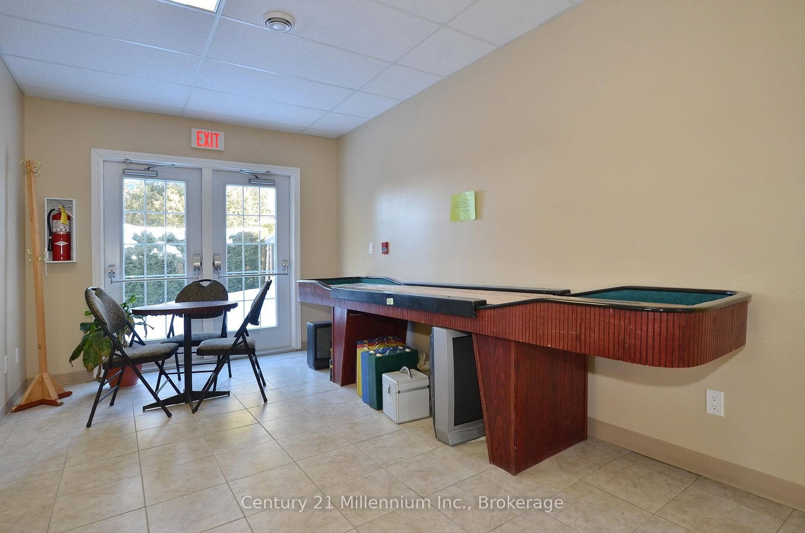 28 New York Avenue • Wasaga Beach, ON photo 37
