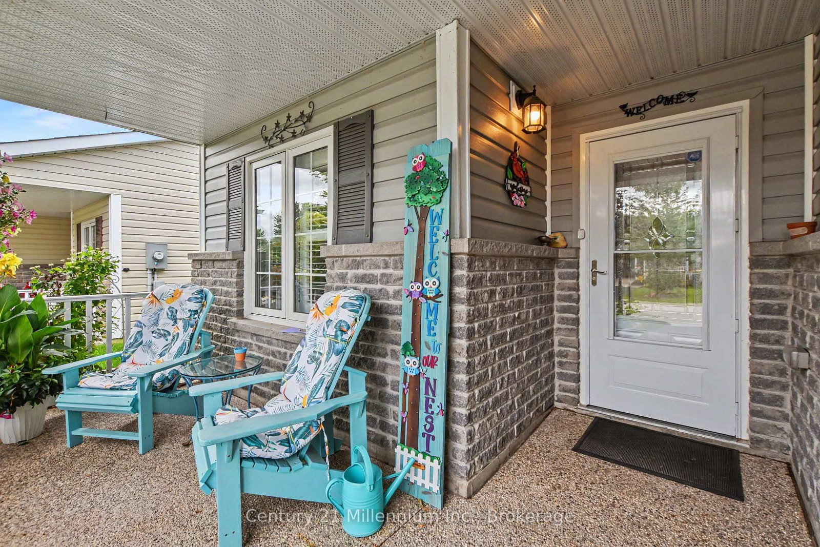 28 New York Avenue • Wasaga Beach, ON photo 4
