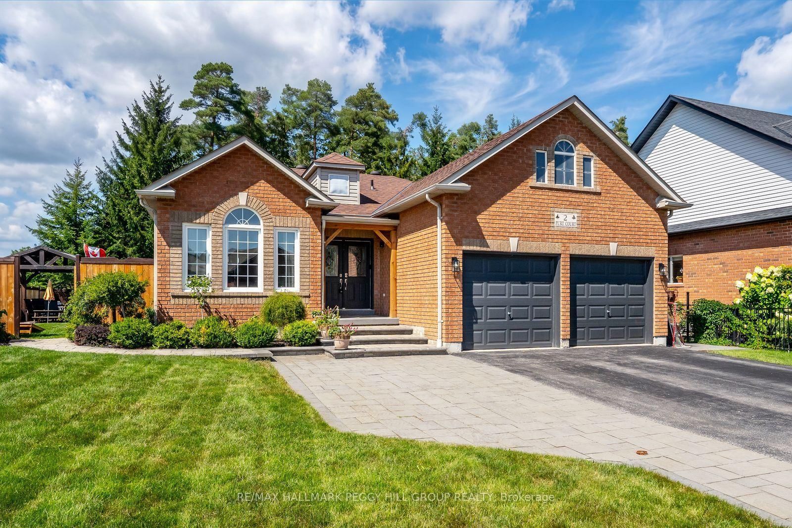 2 Purt Court • Barrie, ON photo 1