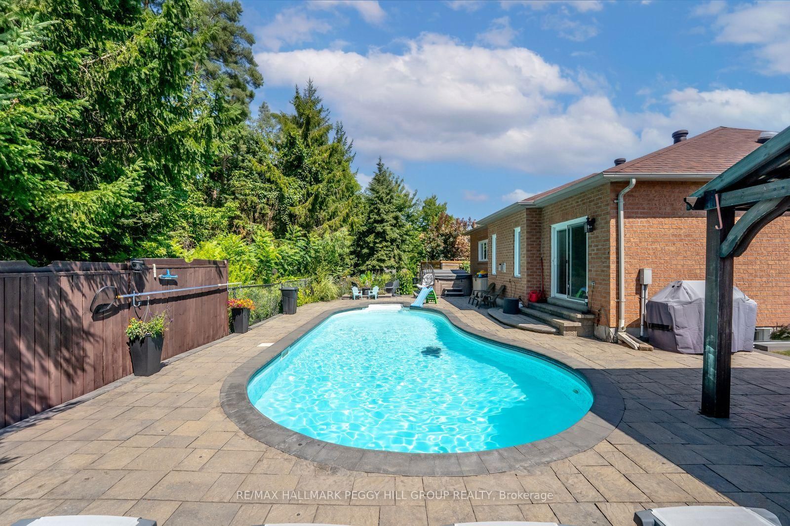 2 Purt Court • Barrie, ON photo 23