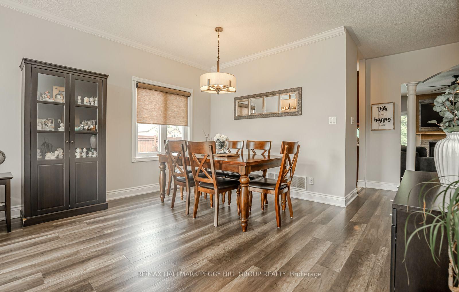 2 Purt Court • Barrie, ON photo 9