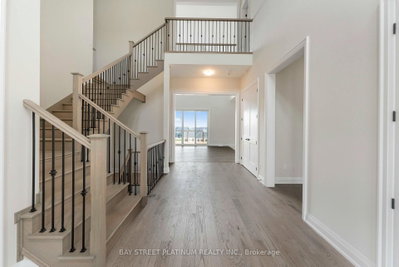 15 Radome Drive • Oro-Medonte, ON photo 2