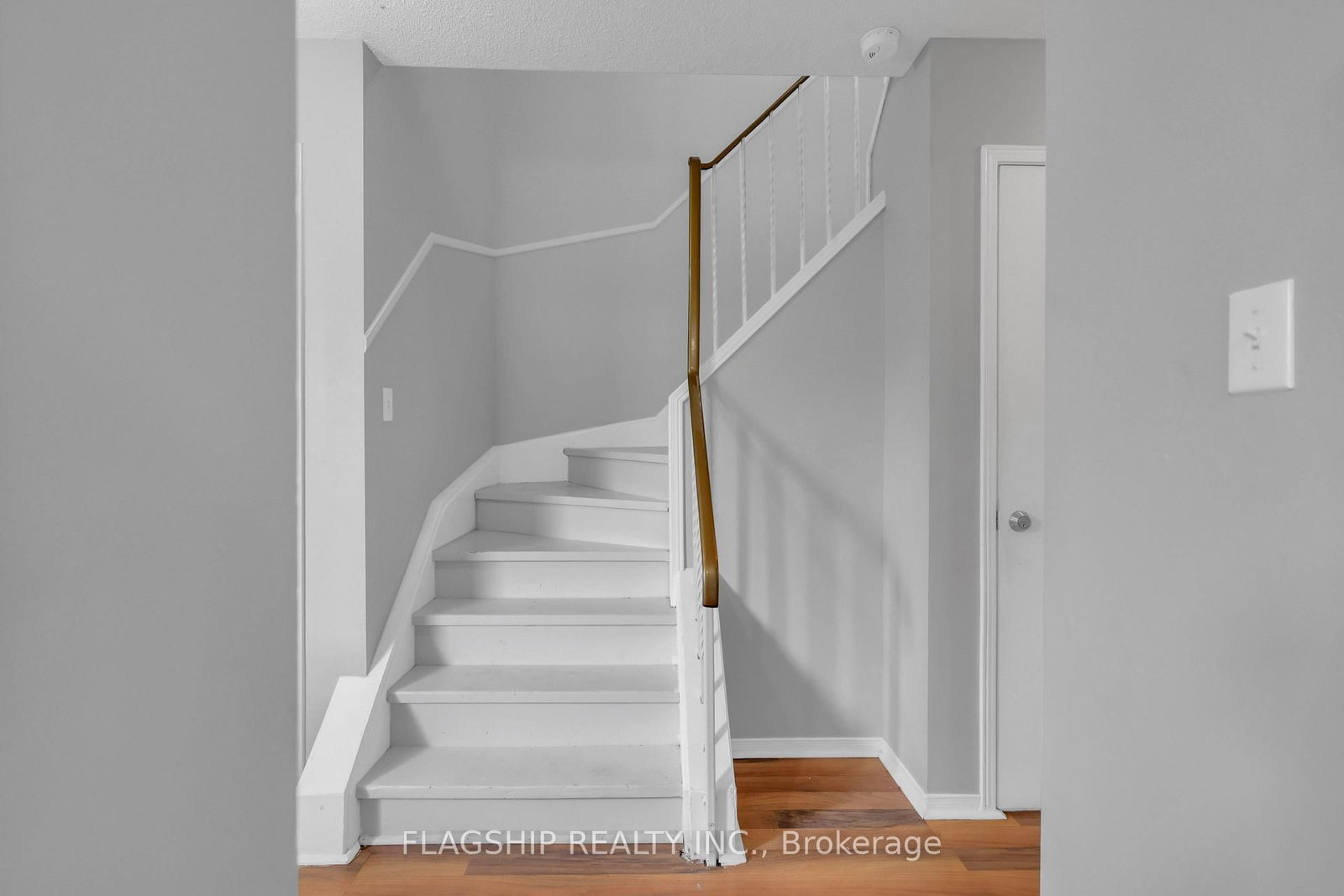 36 Patton Road • Barrie, ON photo 8