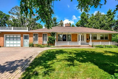 26 Dalton Crescent N