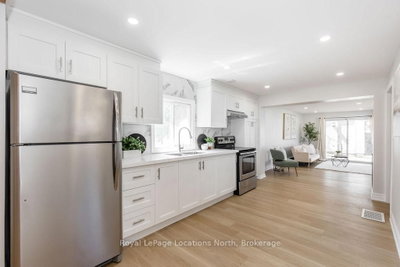 56 68th Street N • Wasaga Beach, ON photo 4