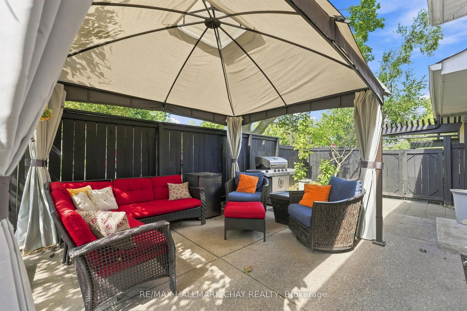 30 Harding Avenue • Barrie, ON photo 18