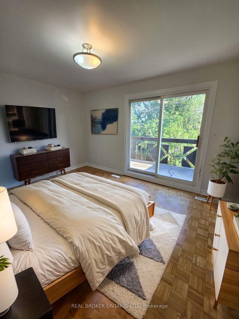275 Blake St photo 4