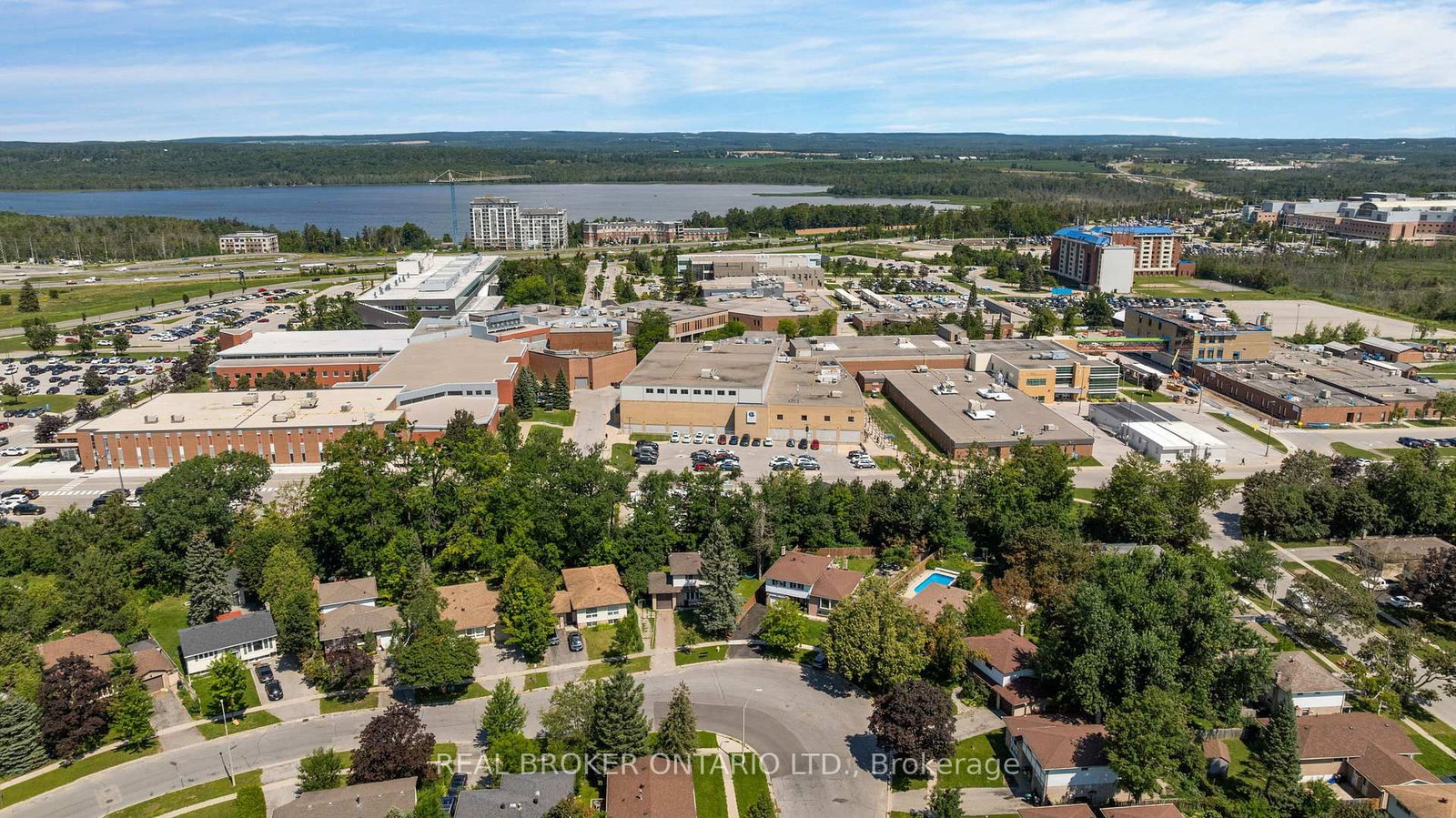 61 Bernick Drive • Barrie, ON photo 37