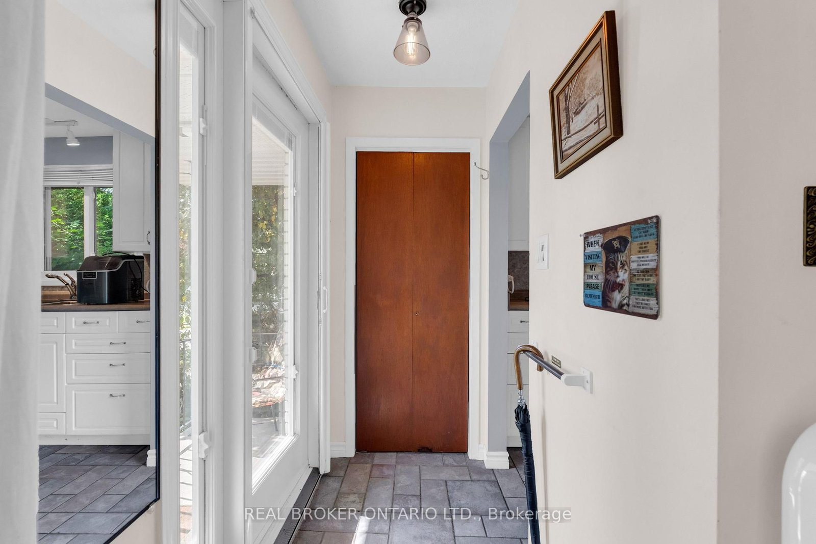 61 Bernick Drive • Barrie, ON photo 5