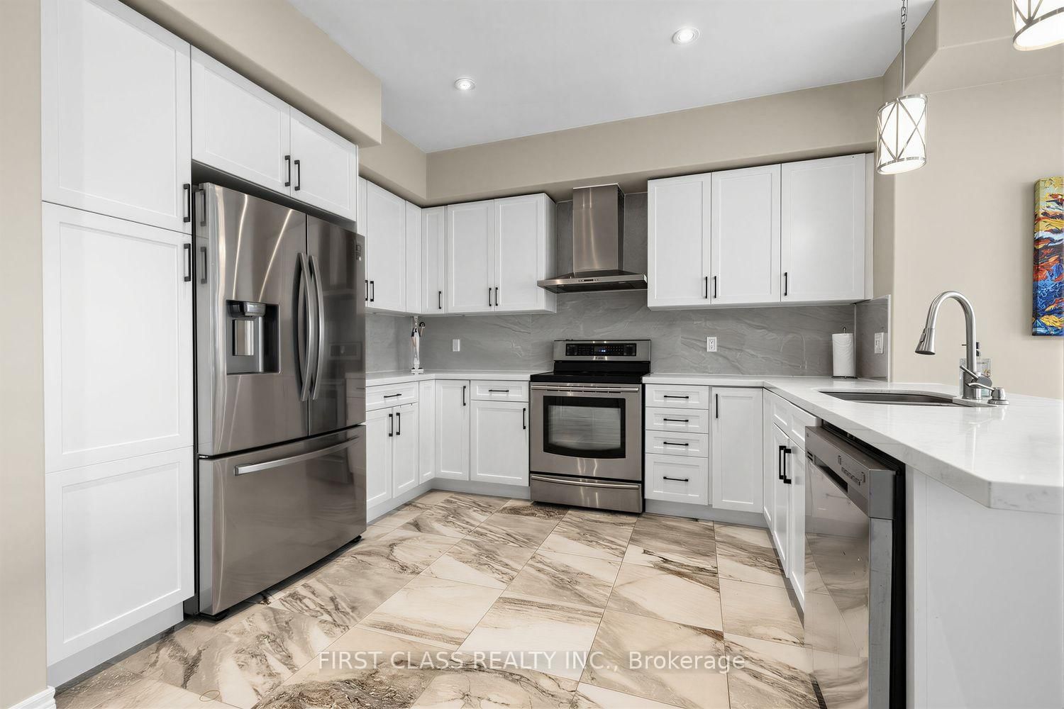 2 Pennell Drive • Barrie, ON photo 16