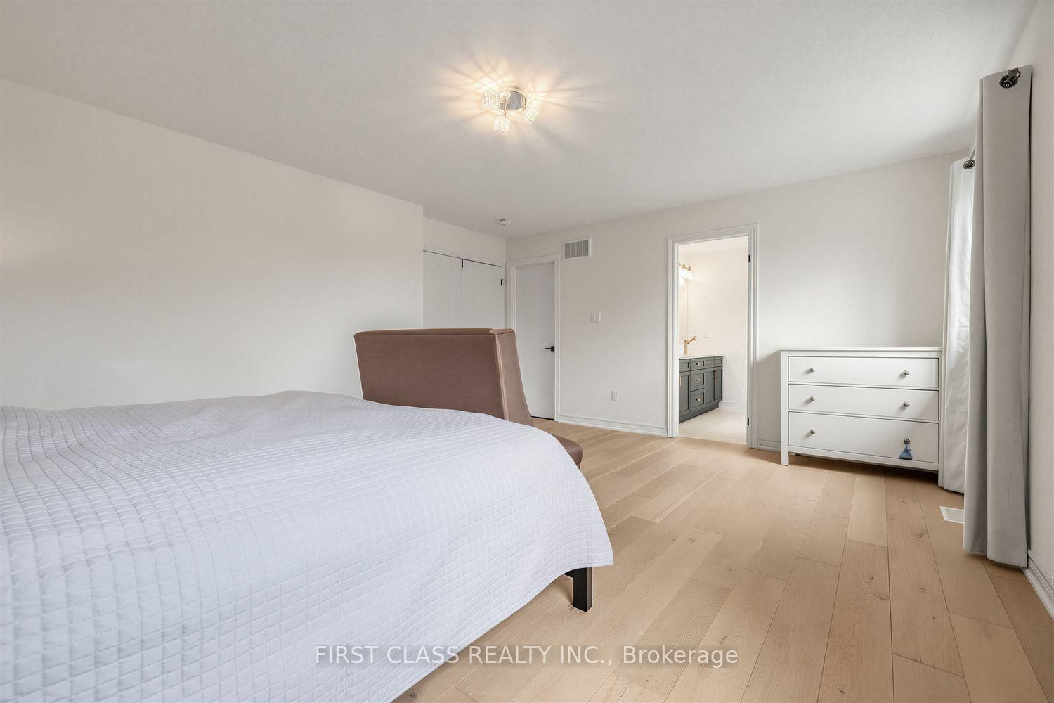 2 Pennell Drive • Barrie, ON photo 21