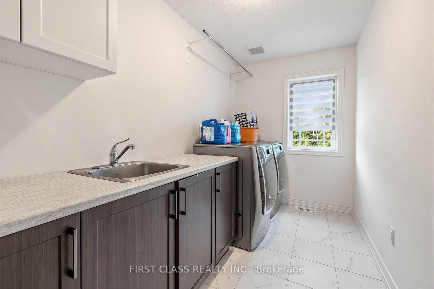 2 Pennell Drive • Barrie, ON photo 28