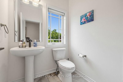 2 Pennell Drive • Barrie, ON photo 6