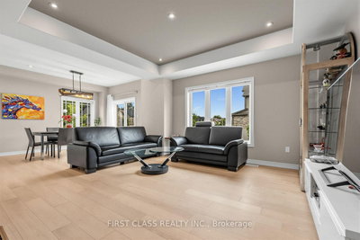 2 Pennell Drive • Barrie, ON photo 8