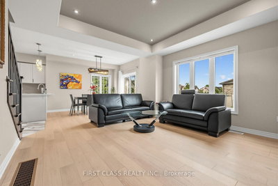 2 Pennell Drive • Barrie, ON photo 9