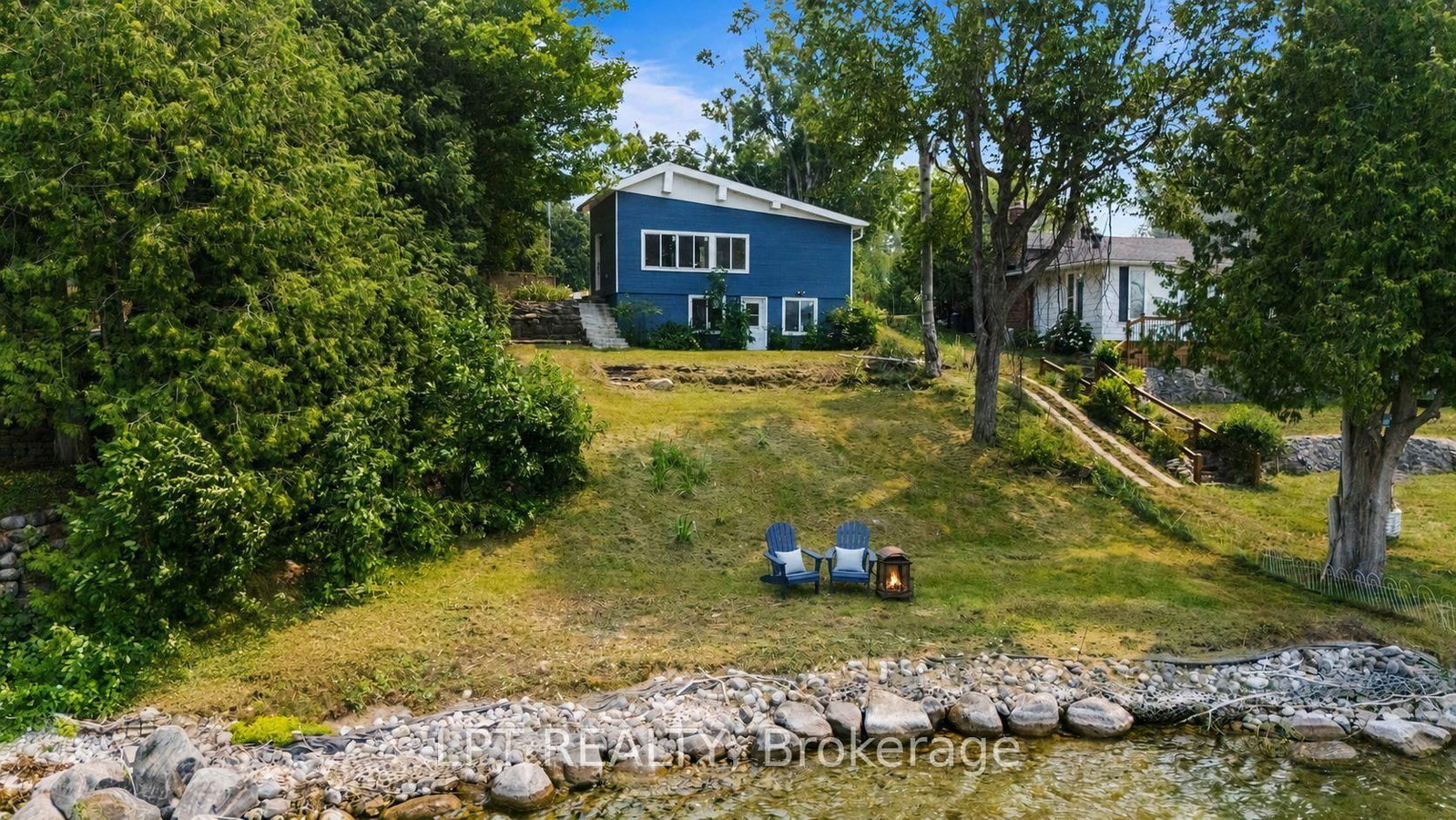 47 Moon Point Drive • Oro-Medonte, ON photo 1