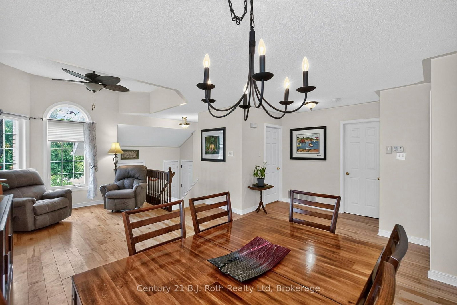 7 Georgias Walk • Tay, ON photo 16