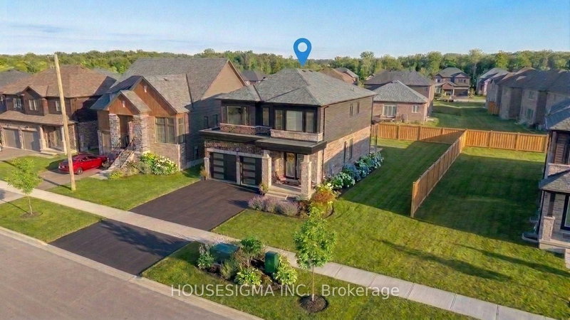 31 ROSANNE Circle