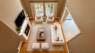 48 Riverwalk Place • Midland, ON photo 3