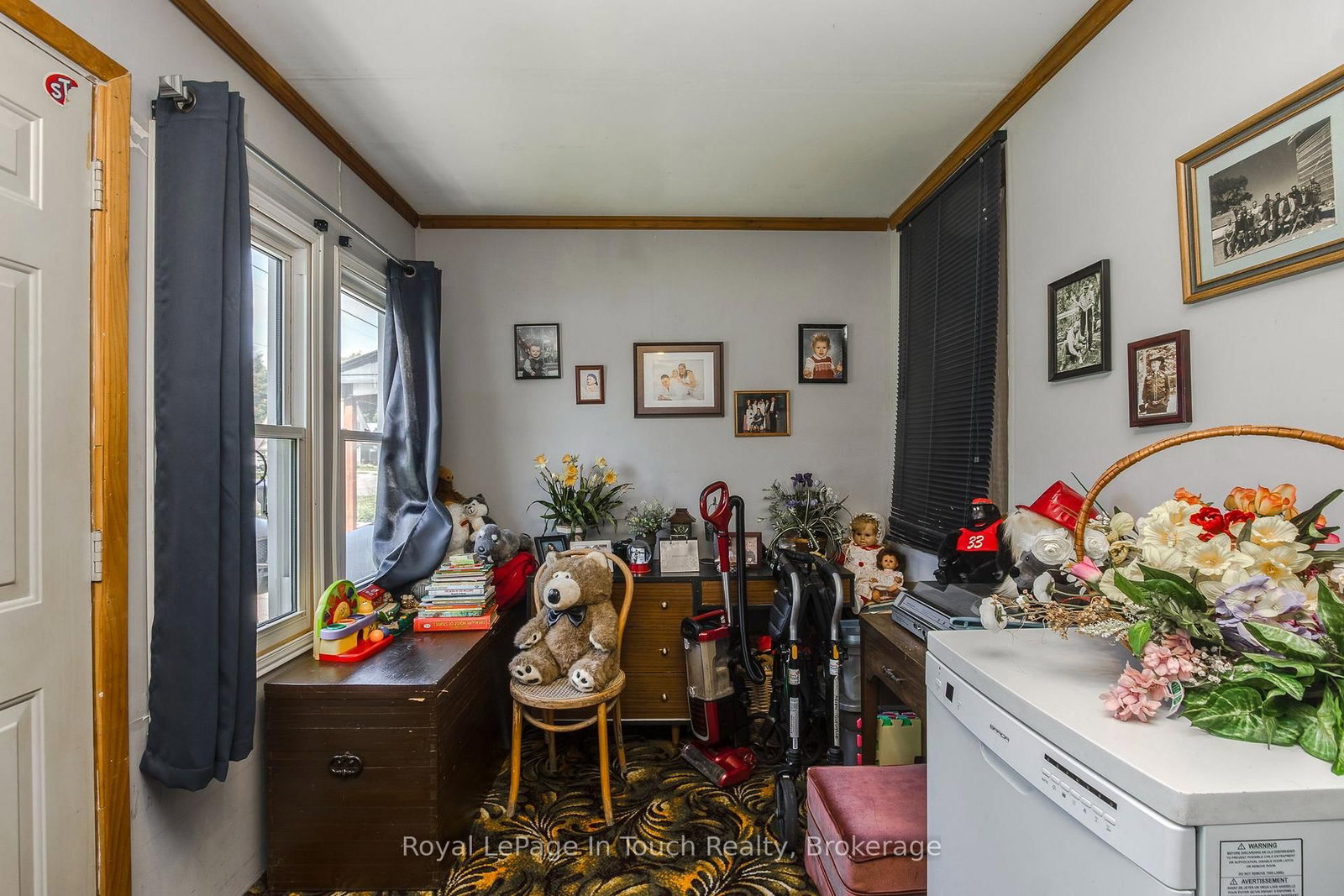 323 William Street • Midland, ON photo 9