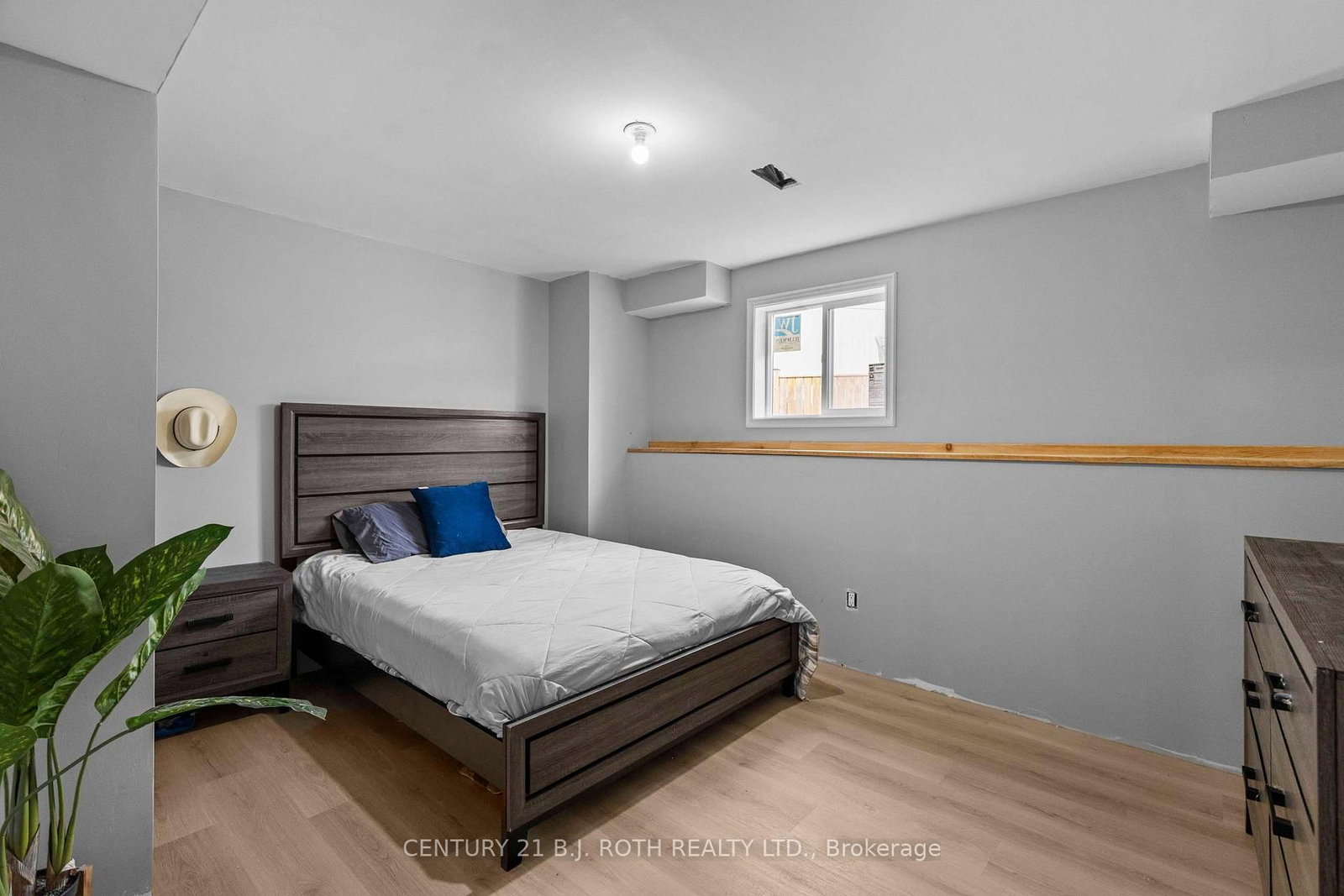 211 Roy Drive • Clearview, ON photo 24