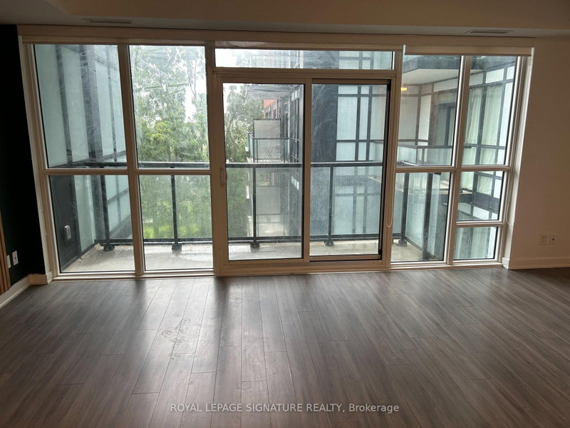 432 - 681 Yonge Street