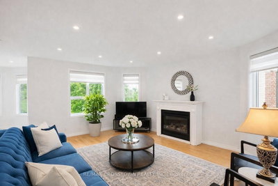 31 Logan Court • Barrie, ON photo 9