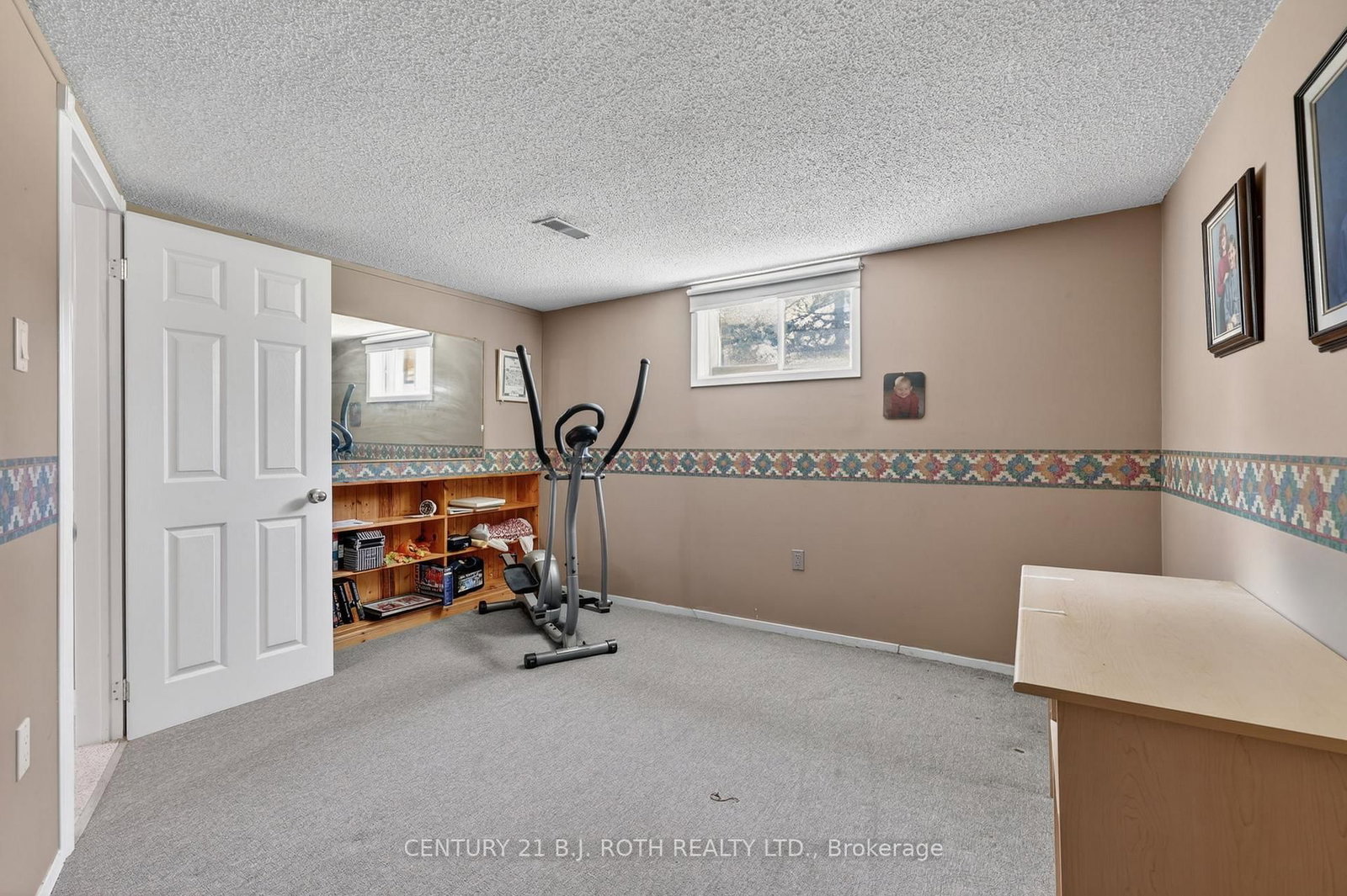 6 Ford Street • Barrie, ON photo 26