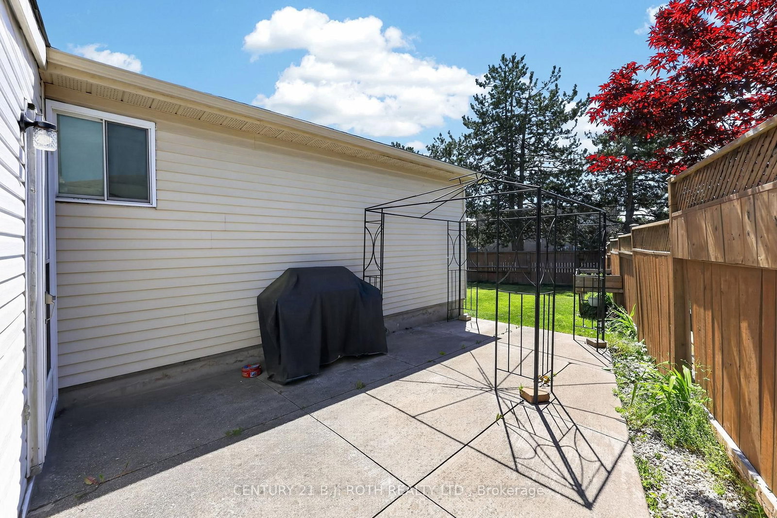 6 Ford Street • Barrie, ON photo 32