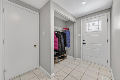 6 Ford Street • Barrie, ON photo 6