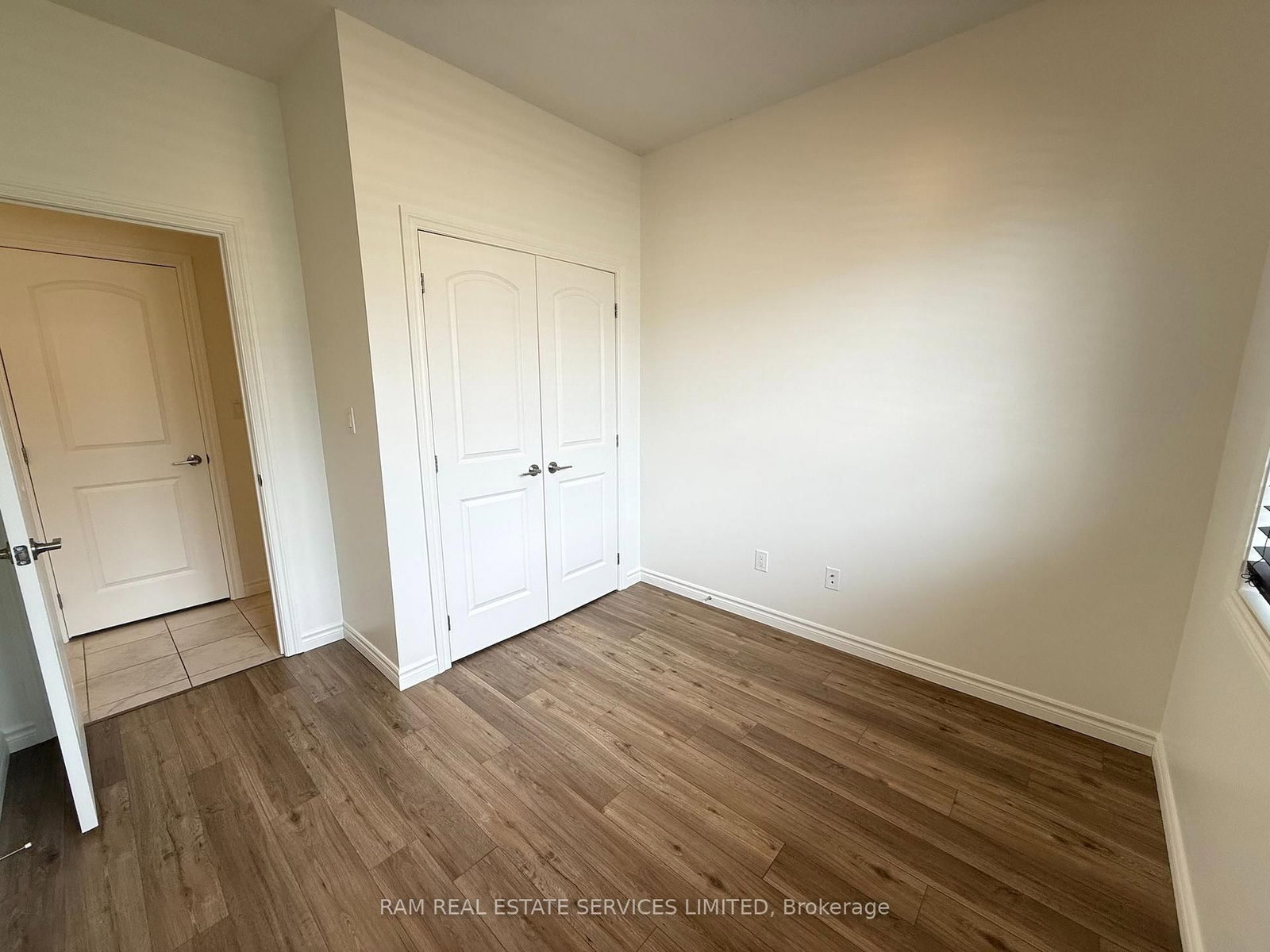 981 wright Drive • Midland, ON photo 11