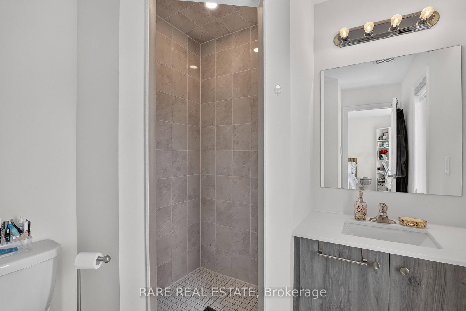 130 Victoria Wood Avenue • Springwater, ON photo 25