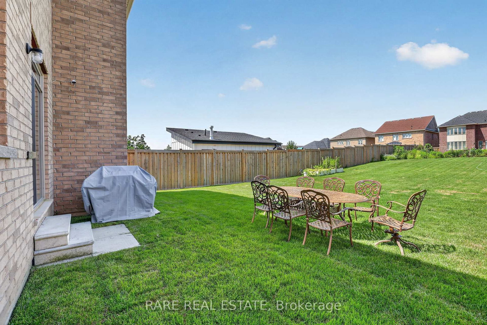 130 Victoria Wood Avenue • Springwater, ON photo 37