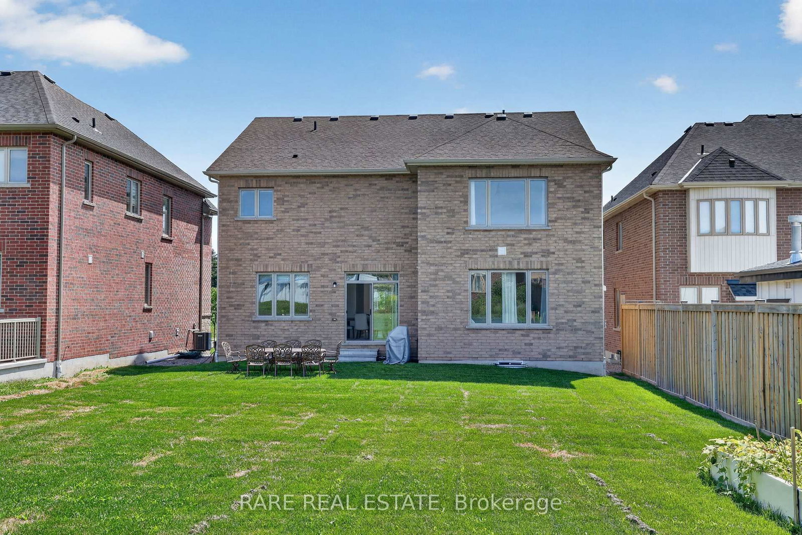 130 Victoria Wood Avenue • Springwater, ON photo 40