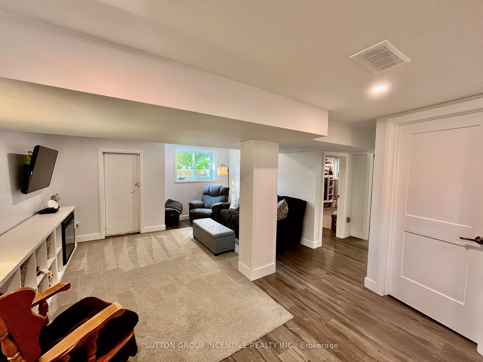 23 Northpark Road • Barrie, ON photo 15